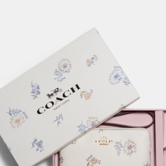 COACH Boxed Corner ZIP Wristlet Dandelion Floral - Picture 4 of 12